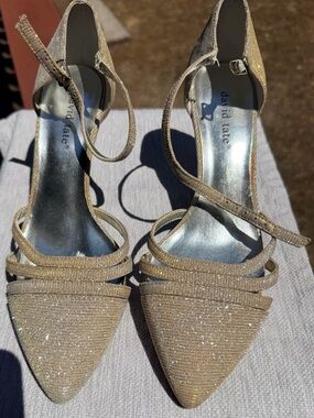 David Tate Gold Glitter Strappy Pointed-Toe Heels 8.5WW